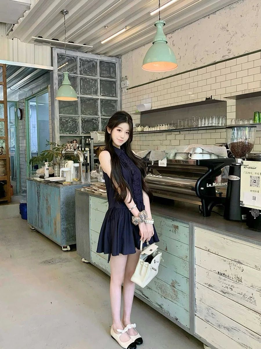 Beverly Hills wife dress CD309 image