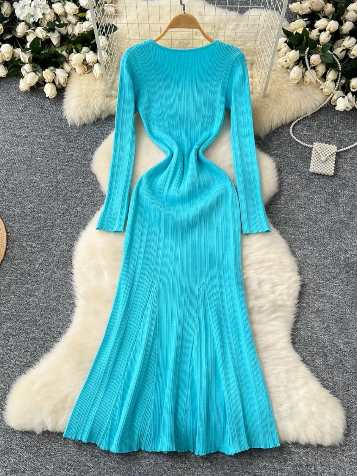 Writing on the wall dress KD343 image