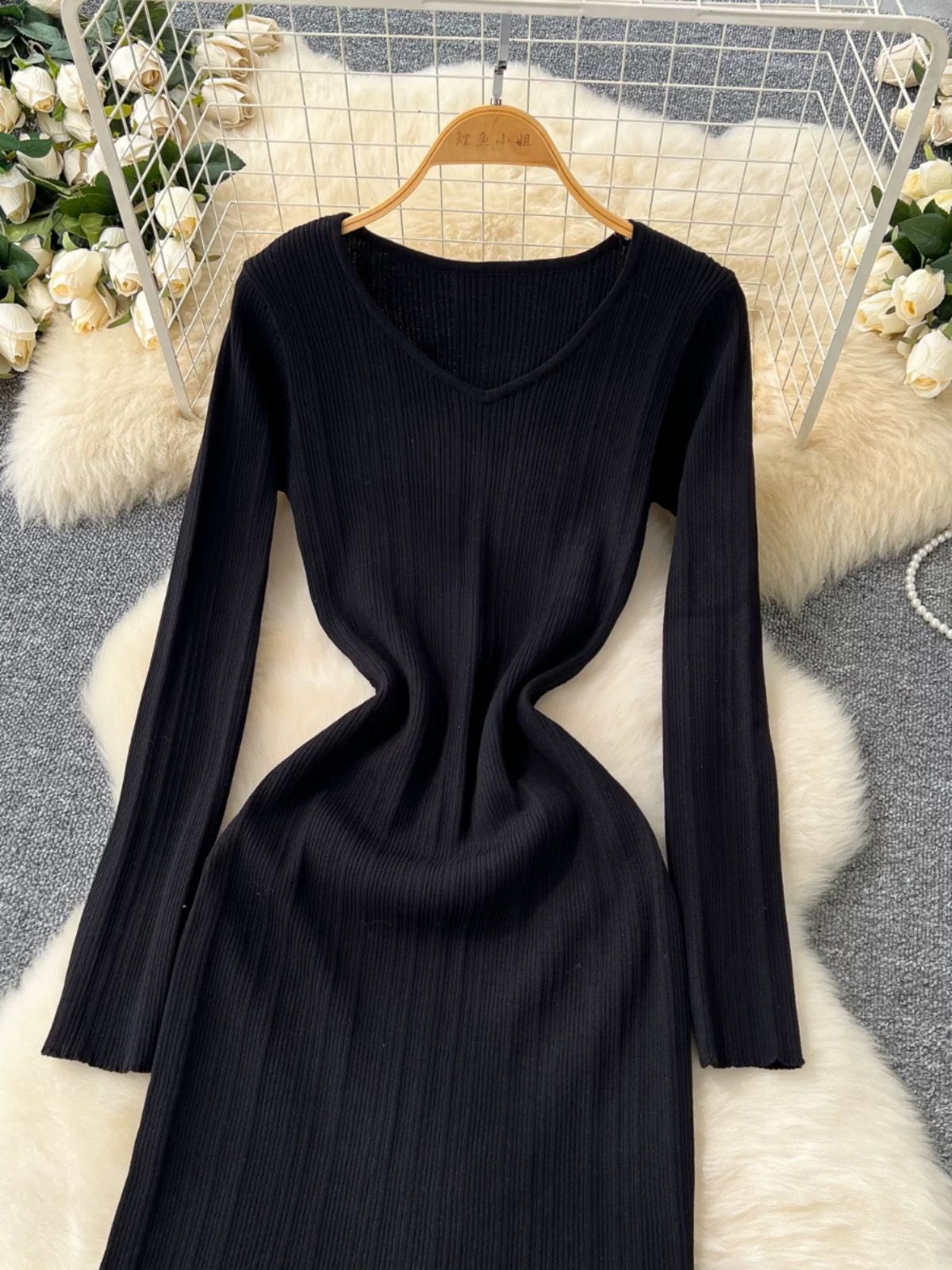 Writing on the wall dress KD343 image