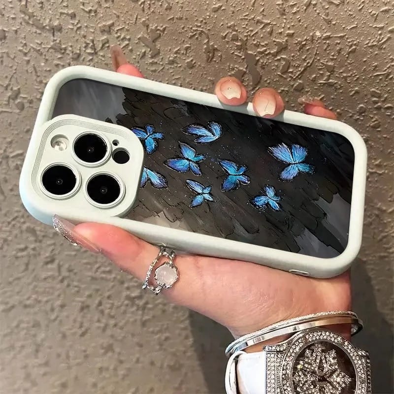 New in another city phone case AC165 image