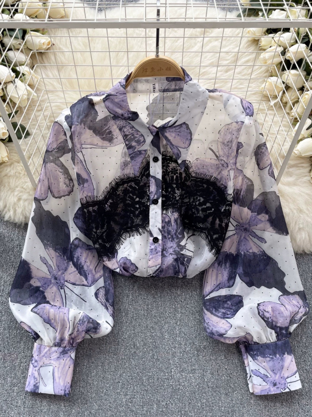 Love at first sight blouse BE414 image