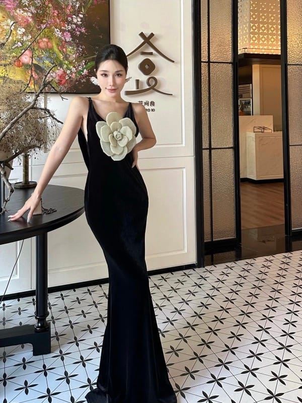 For the royal status sparkle dress FD1461 image