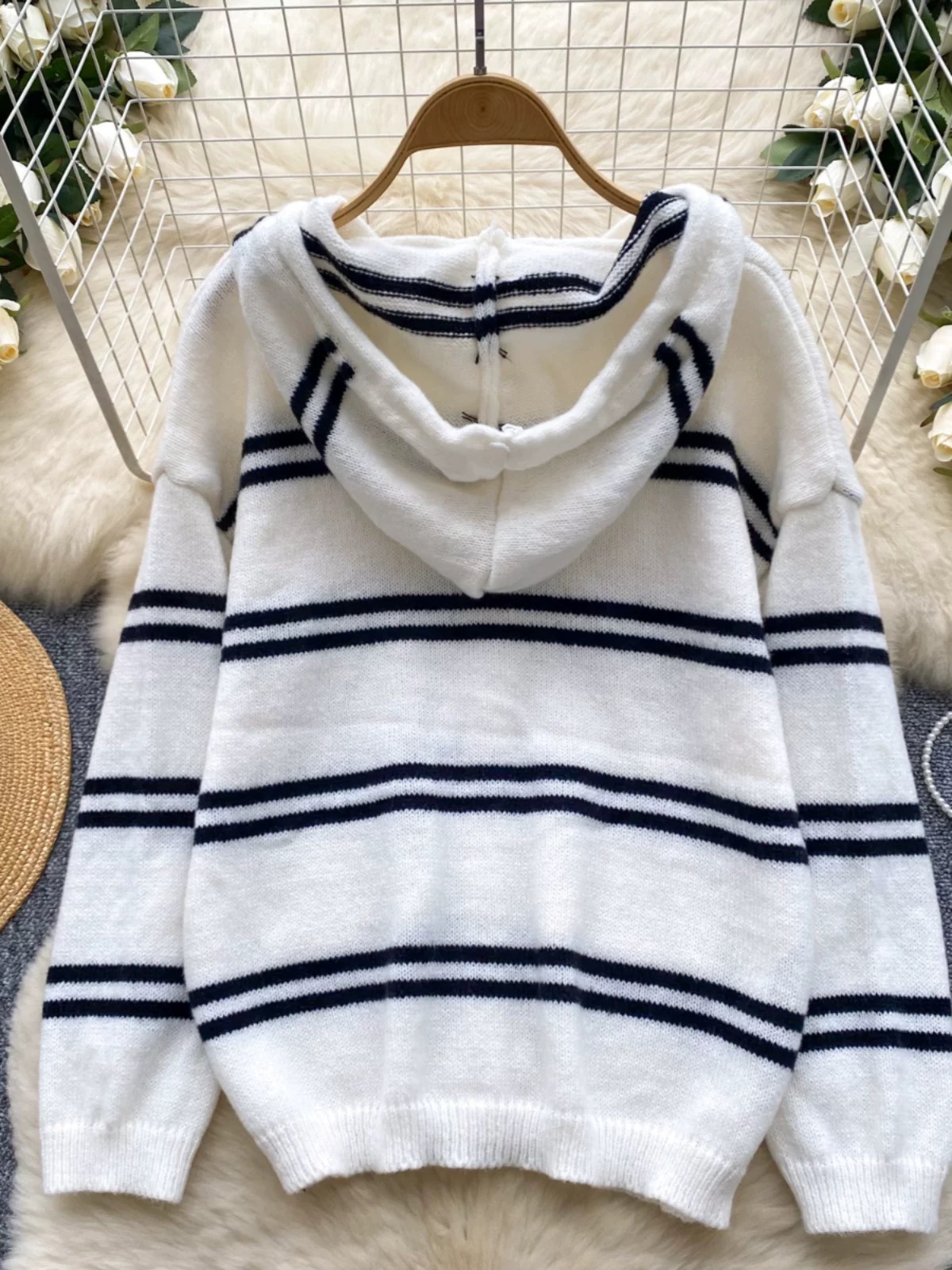 Lost in love sweater KS129 image