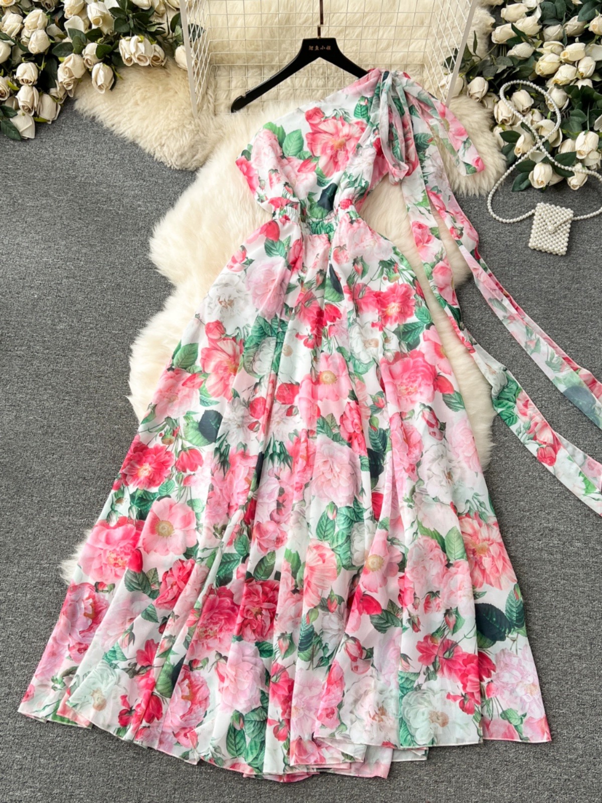 Endless talks dress CD1227