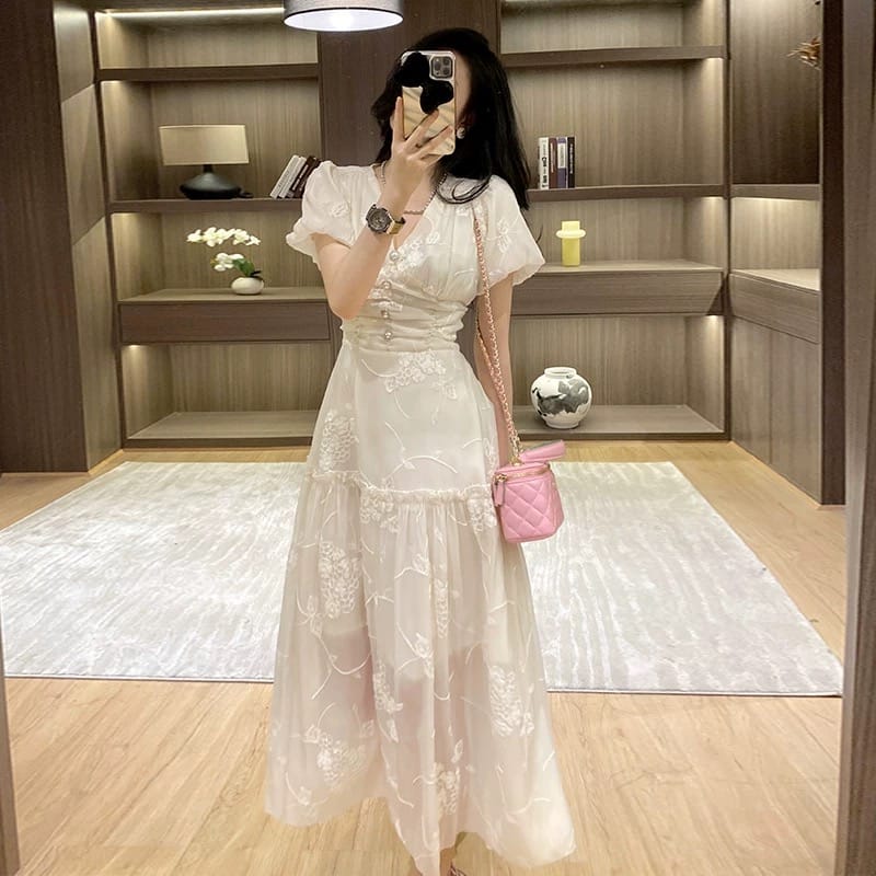 The amari dress CD559 image