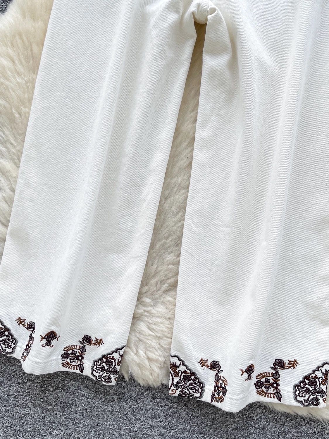 Sunset kisses jeans JN165 image