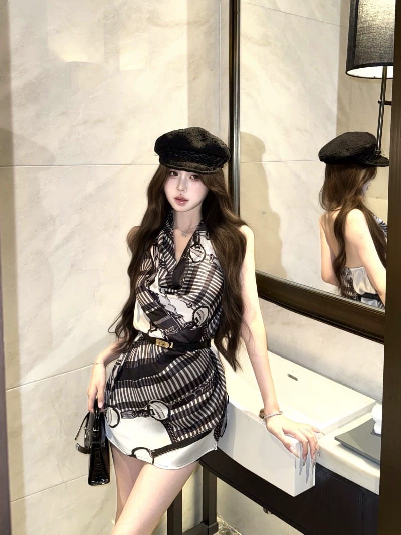 Snatched up dress & belt CD268 image