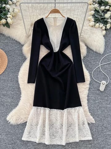 Baddie on the block dress FD1392