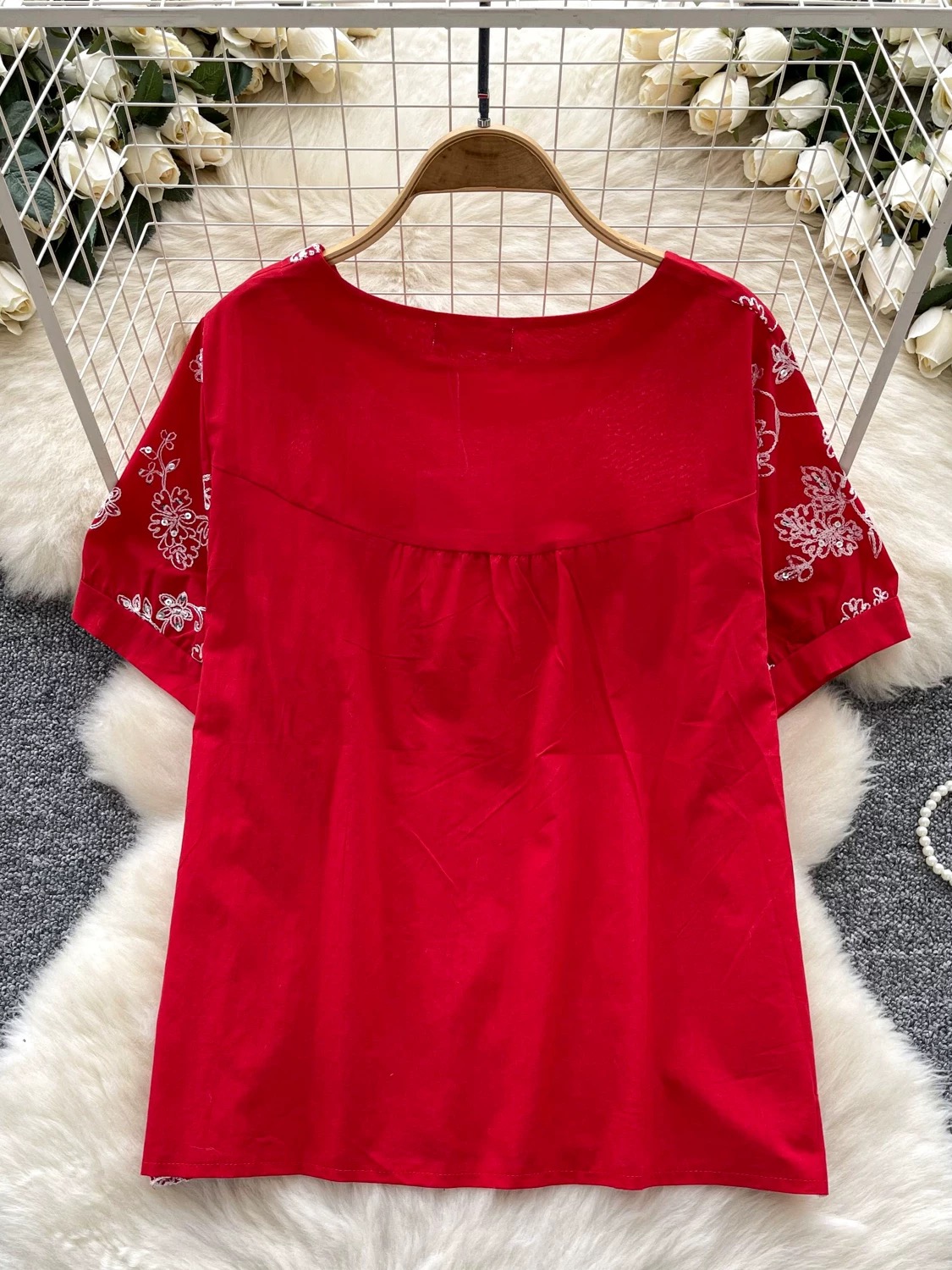 Give you a peek embroidery top CTO225 image