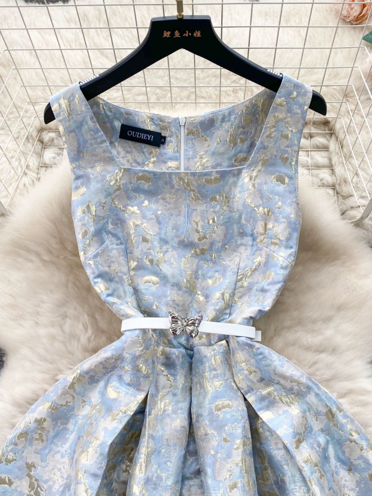 Living for me brocade dress FD787 image