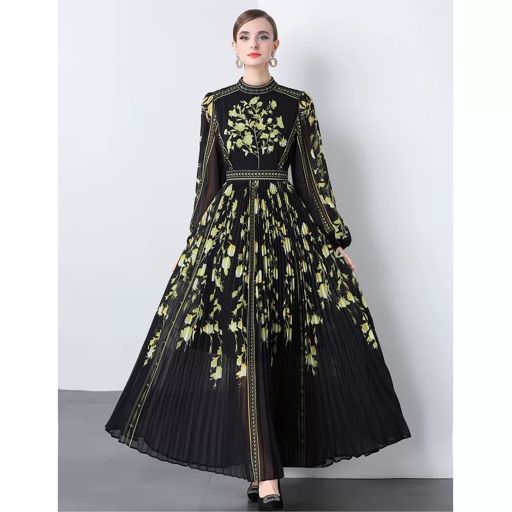 Uncomplicated two tone dress CD247 image