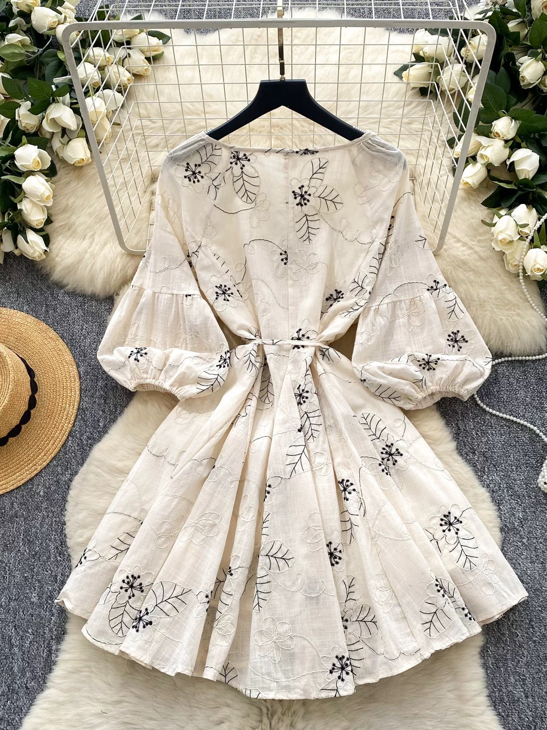 Back together exquisite dress CD244 image
