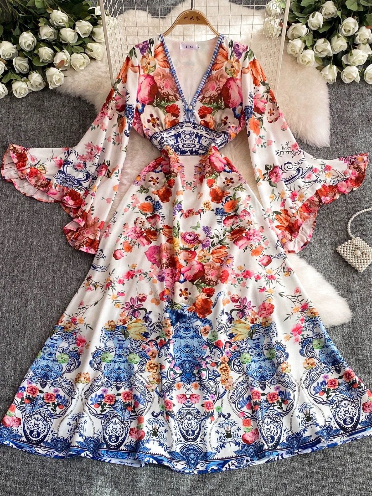 Golden moments dress ED446 image