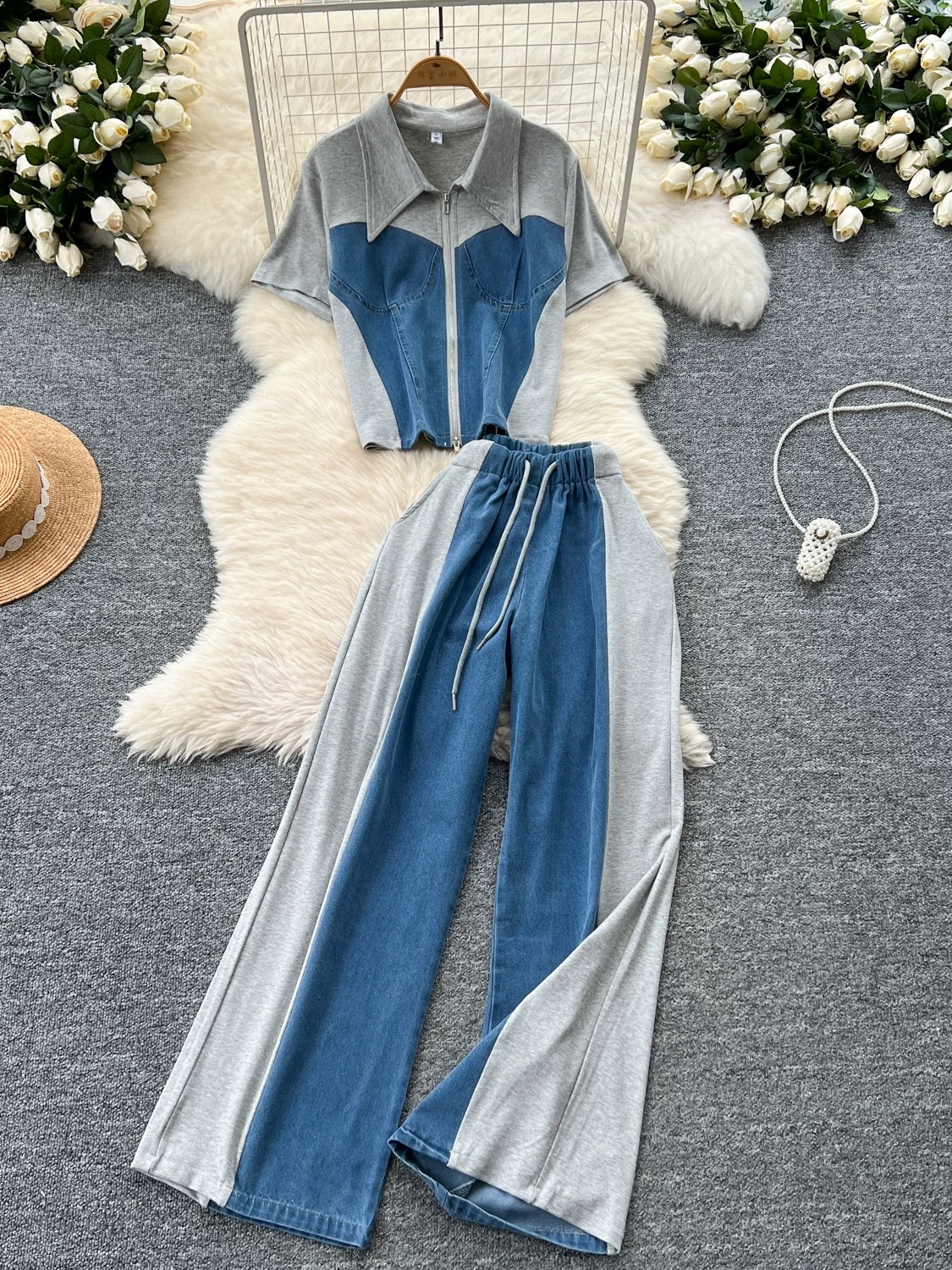 An iconic look set DTP196 image