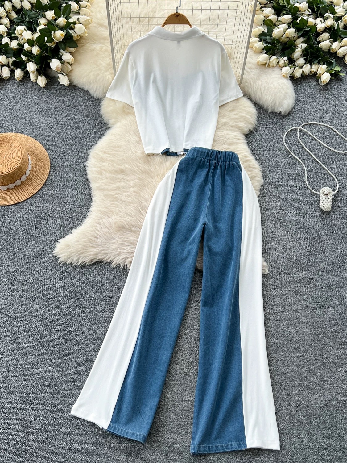 An iconic look set DTP196 image