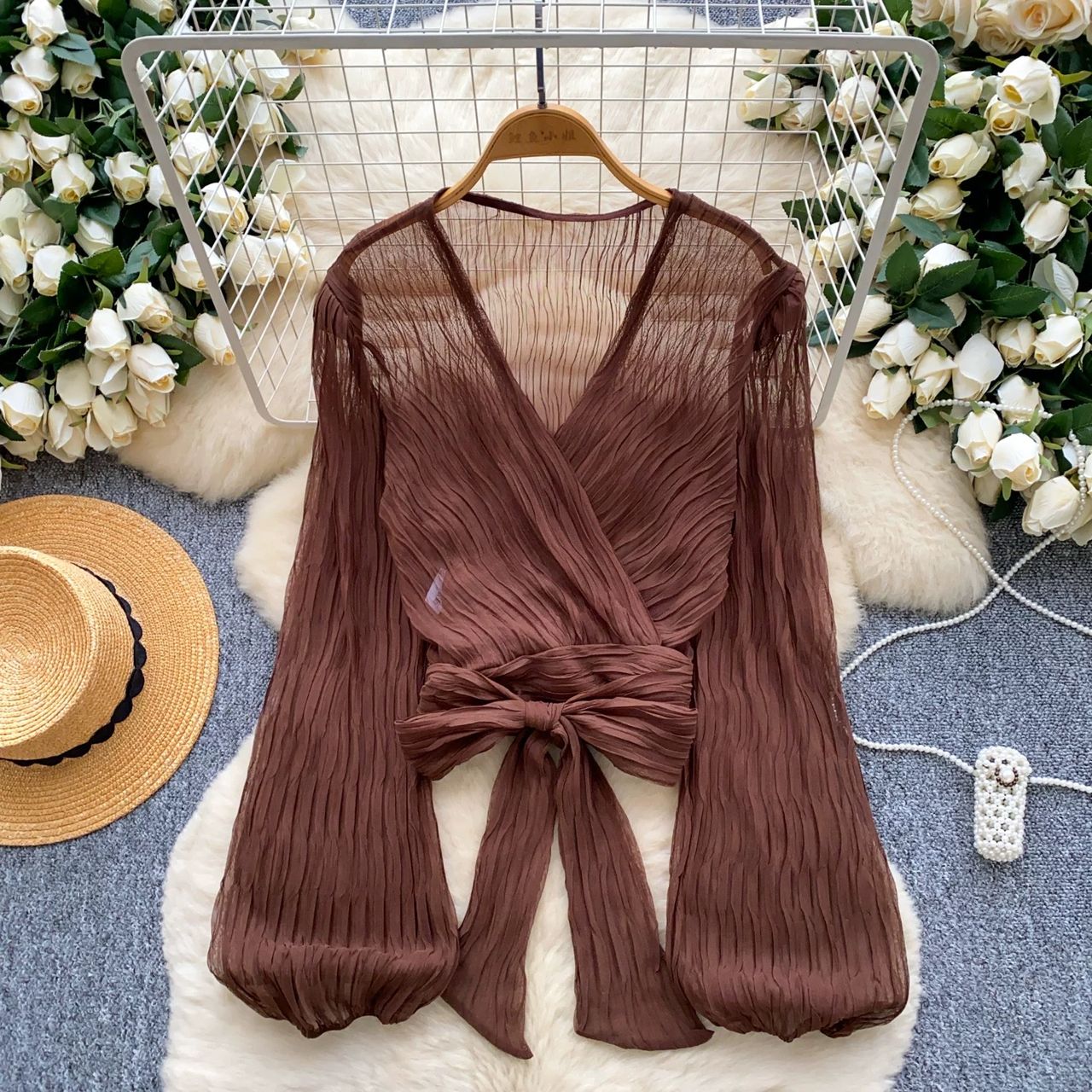 No strings attached top CTO945 image