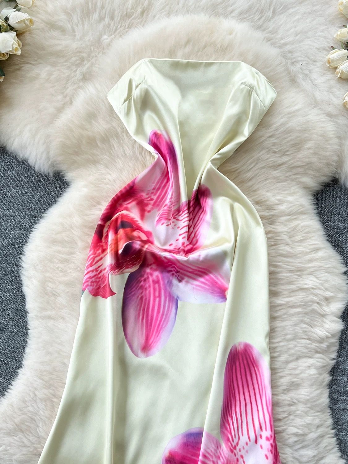 Going too far dress CD1089 image