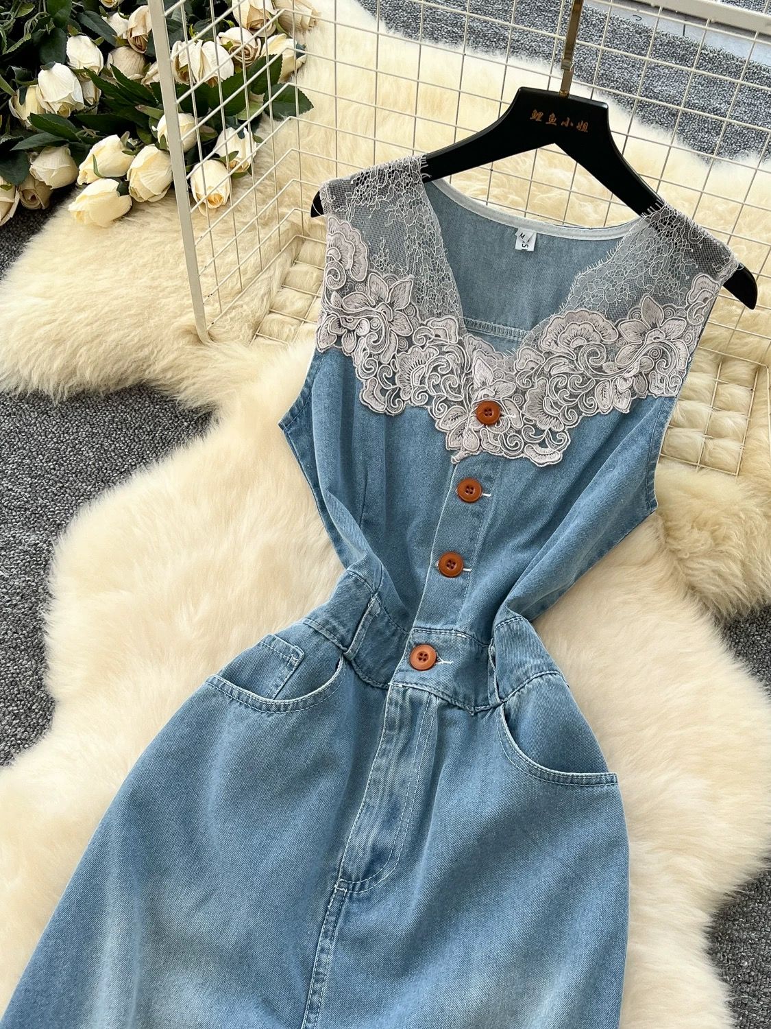 No one like me dress DD42 image