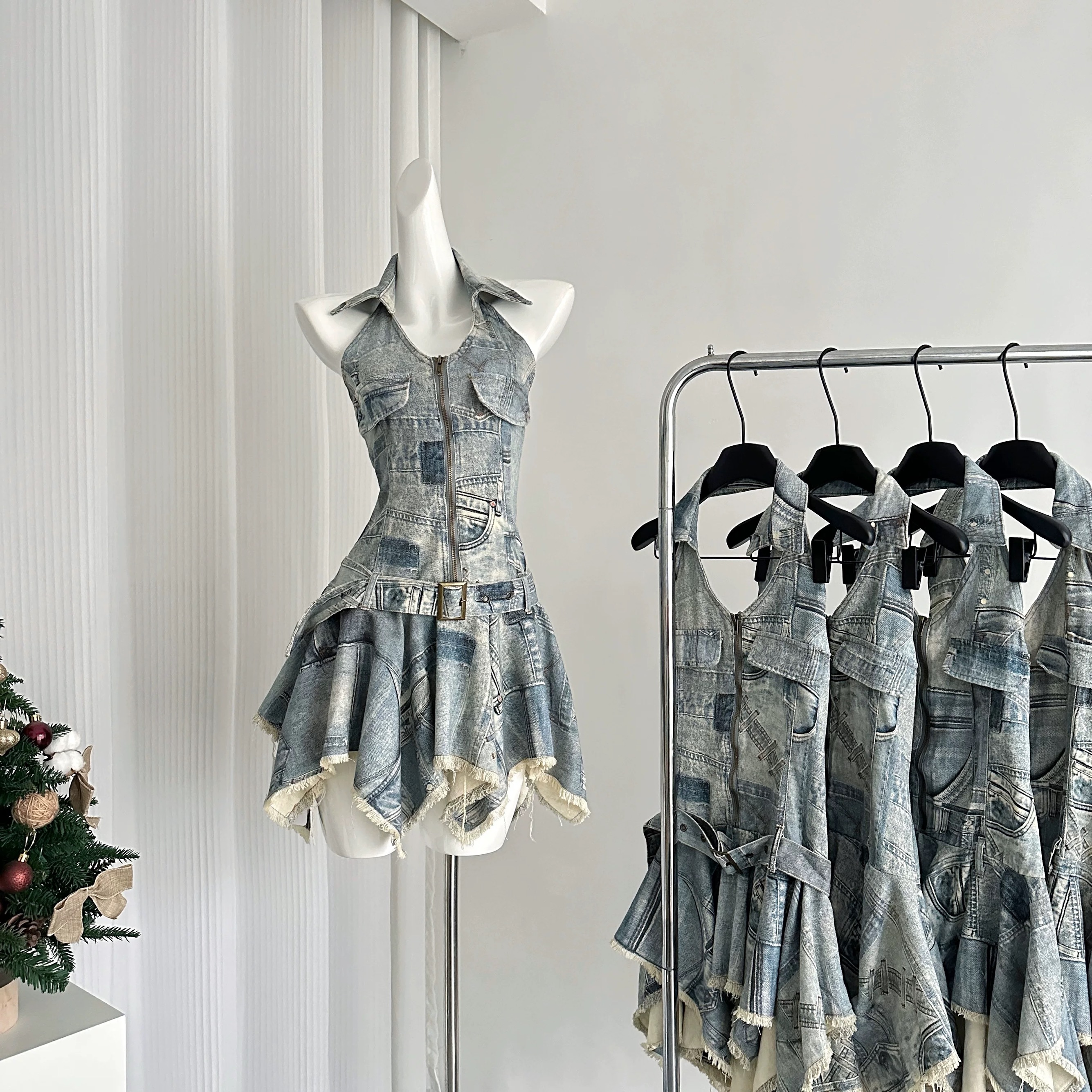 Gleaming nights dress DD38 image