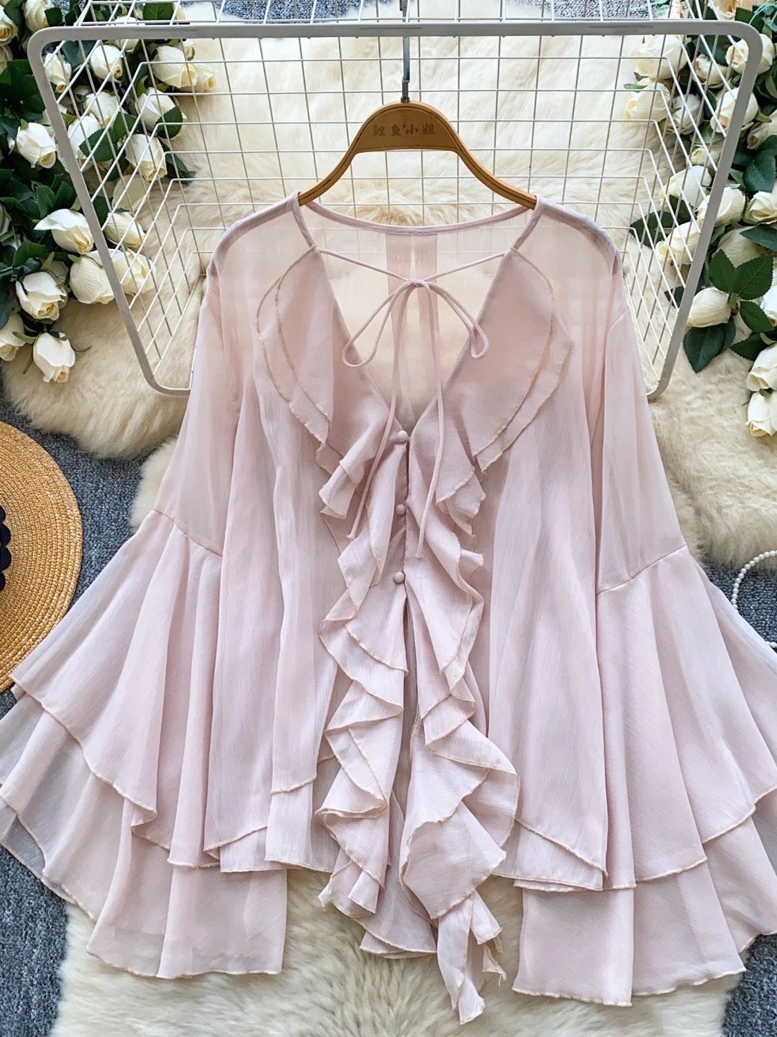 Elevate you top CTO948 image