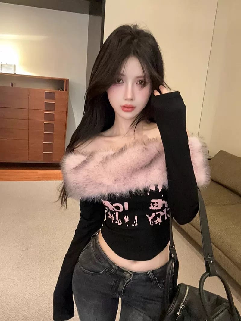 Loving on you top CTO935 image