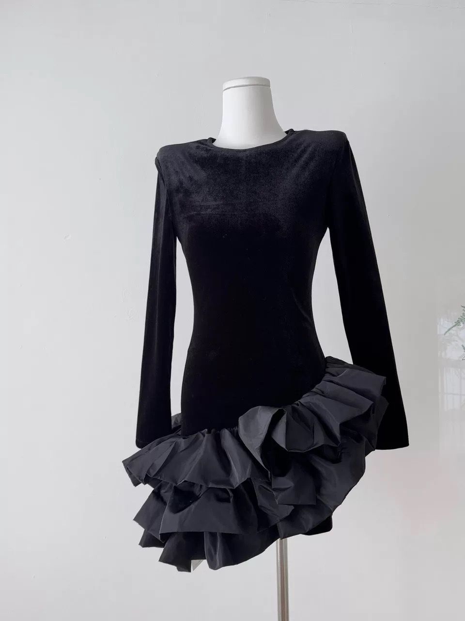 Keep up ruffle dress FD1280 image