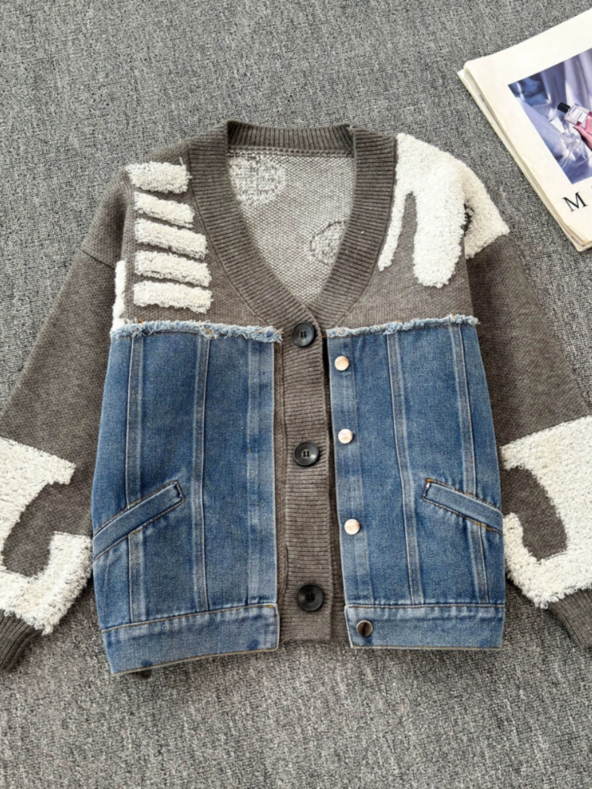 Social butterfly sweater KS101