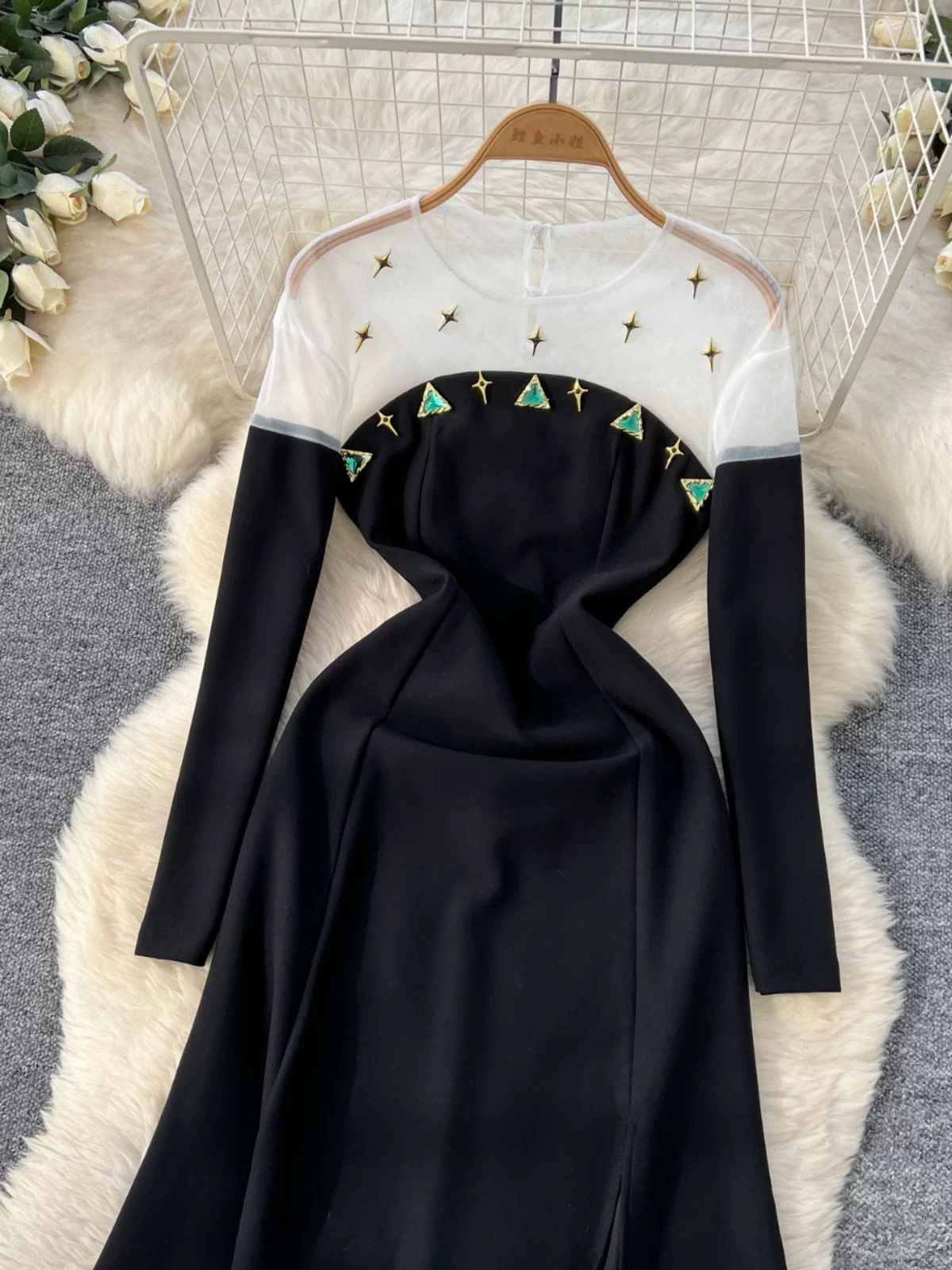 Queen vibes dress FD1212 image