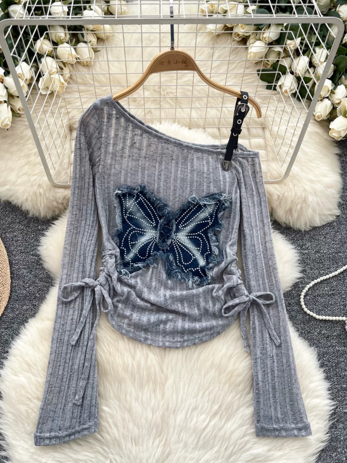 Irreplaceable me top CTO602 image