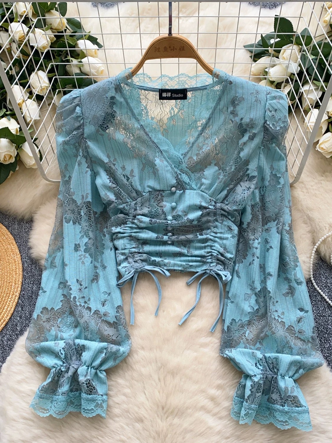 All time fav lace top CTO145