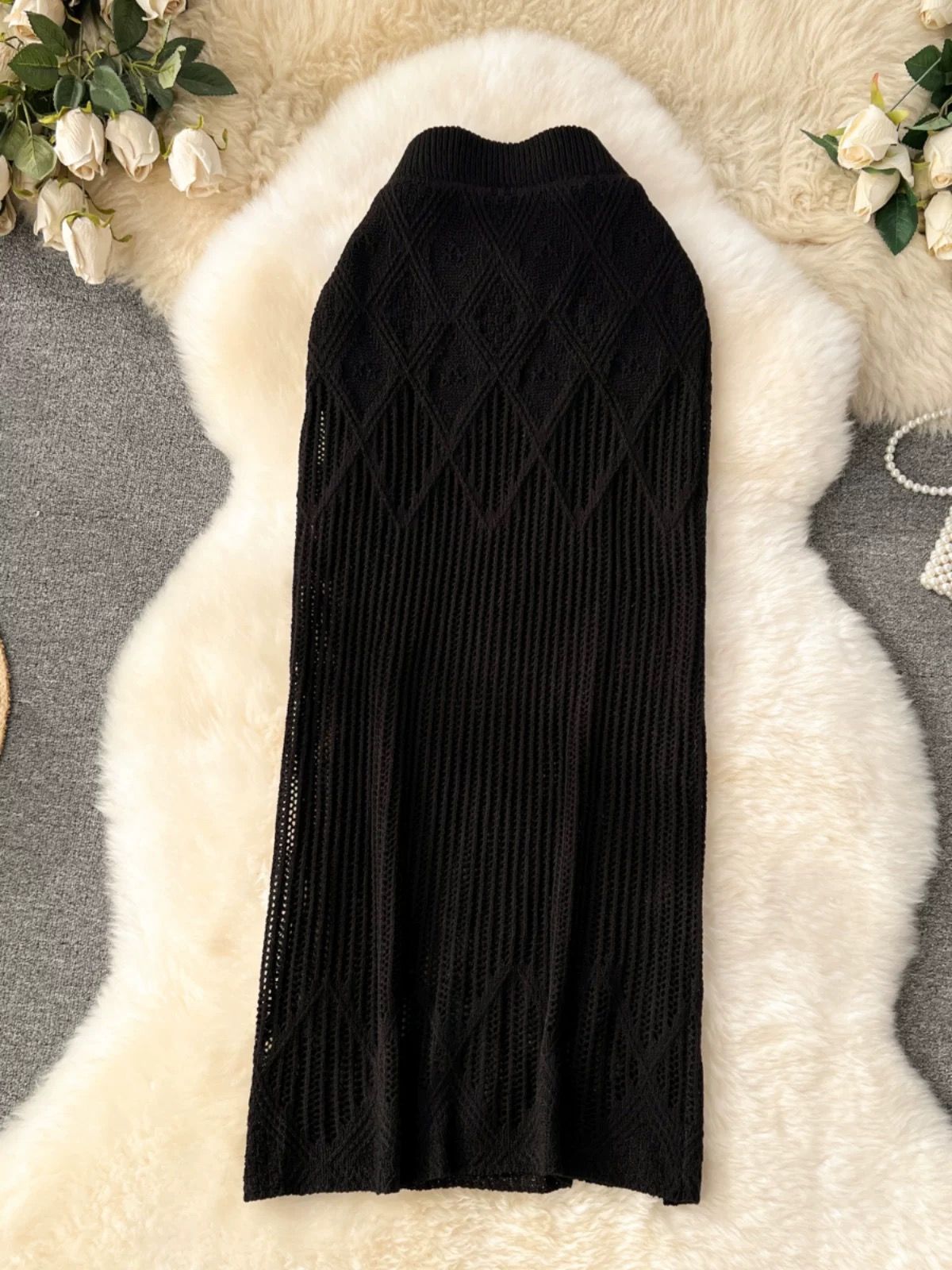 Billionaire on a yacht skirt CS193 image