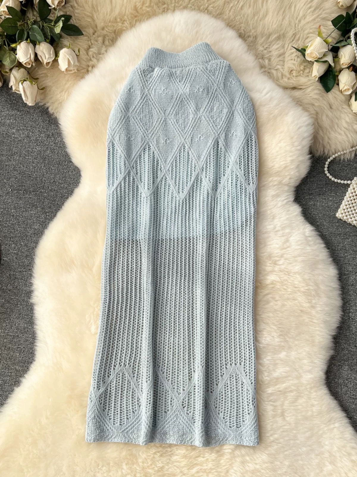 Billionaire on a yacht skirt CS193 image