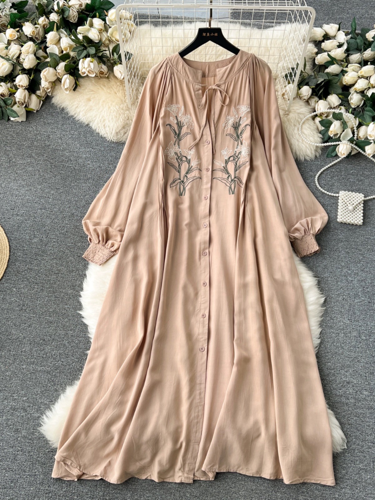 Sneaky babe embroidery dress CD1331