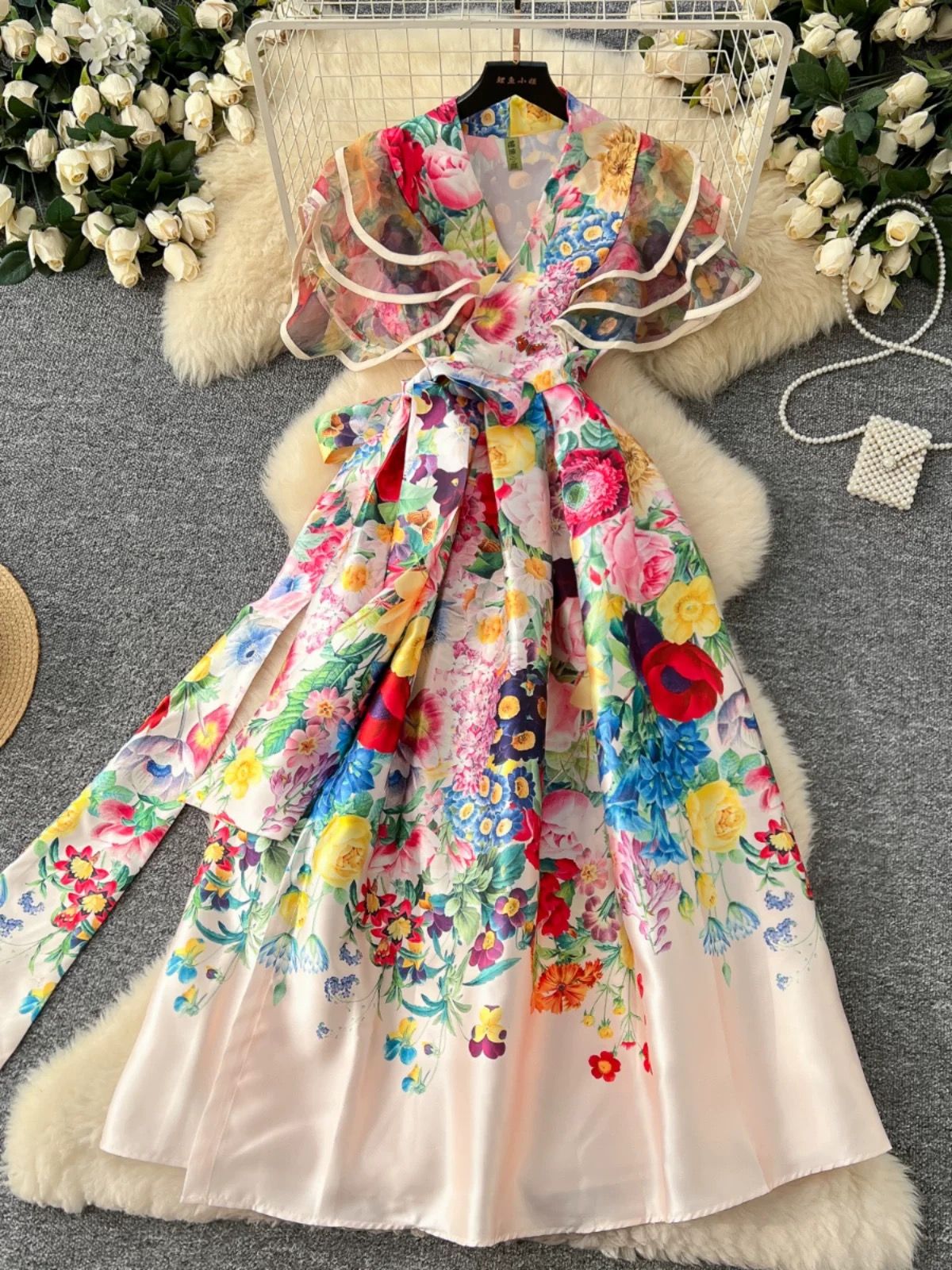 Send me flowers floral dress ED208 image