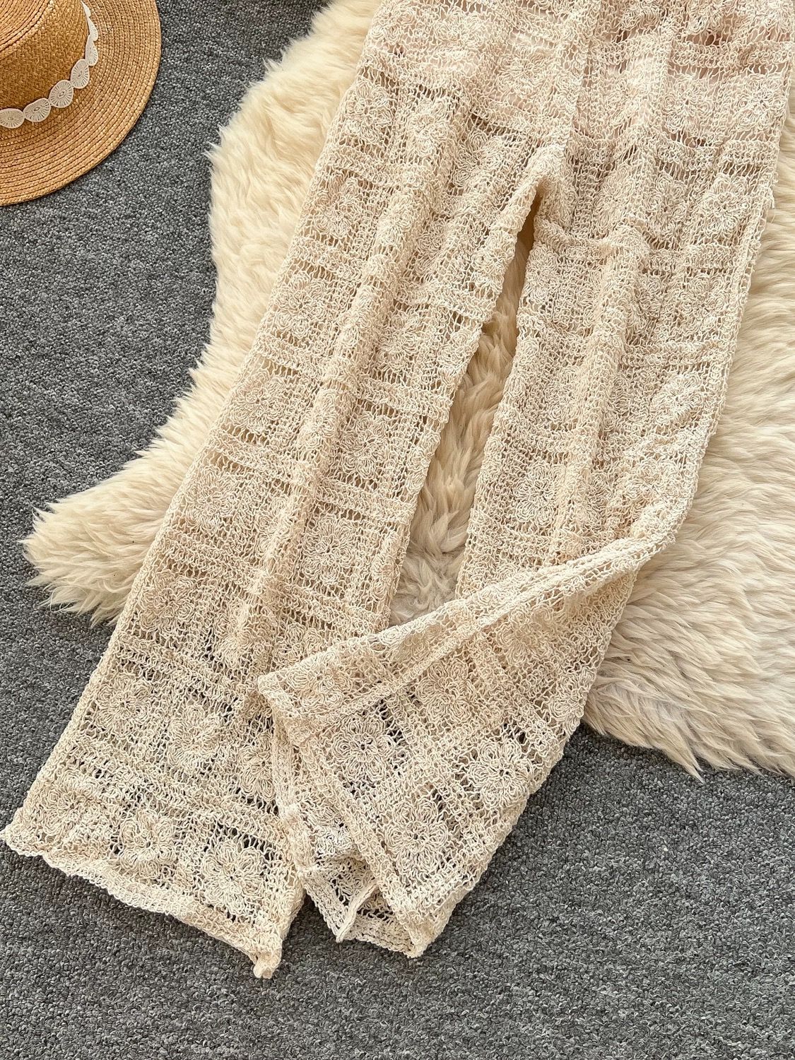 Keep smiling crotchet  pants CP44 image