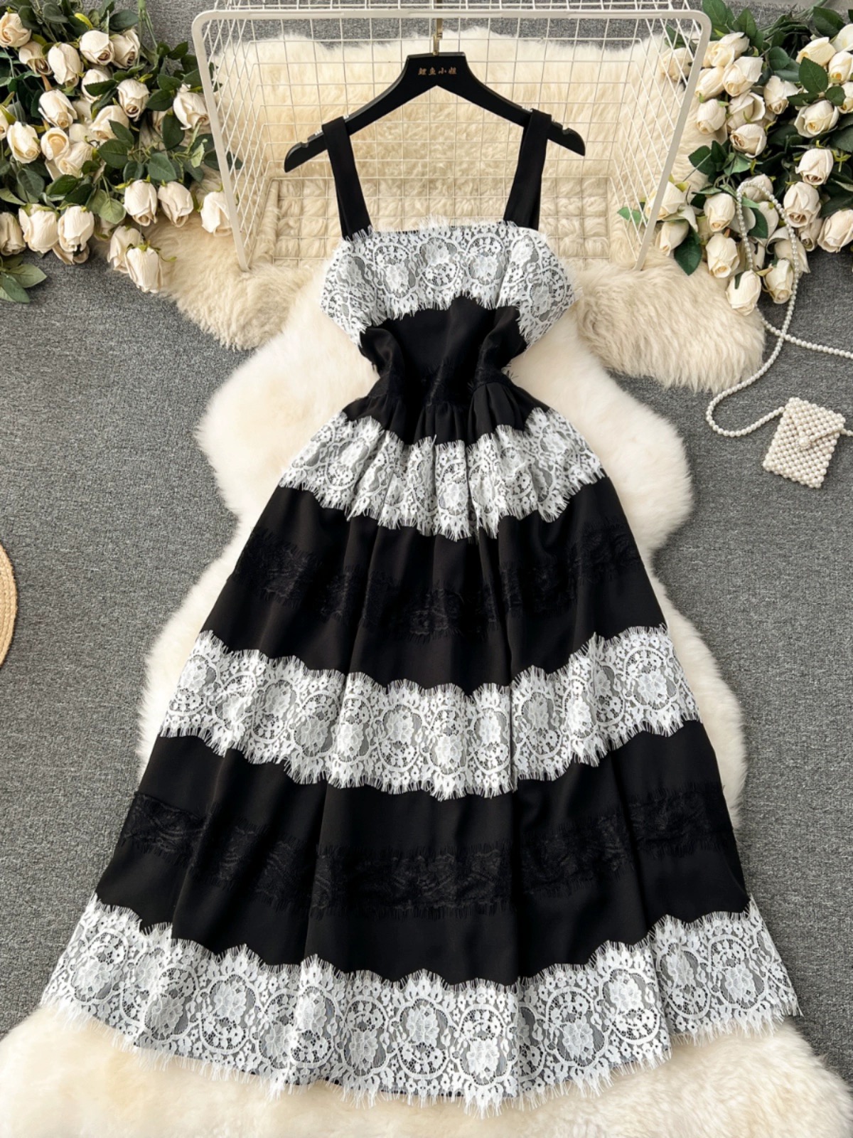 Santa Monica lace dress CD1456