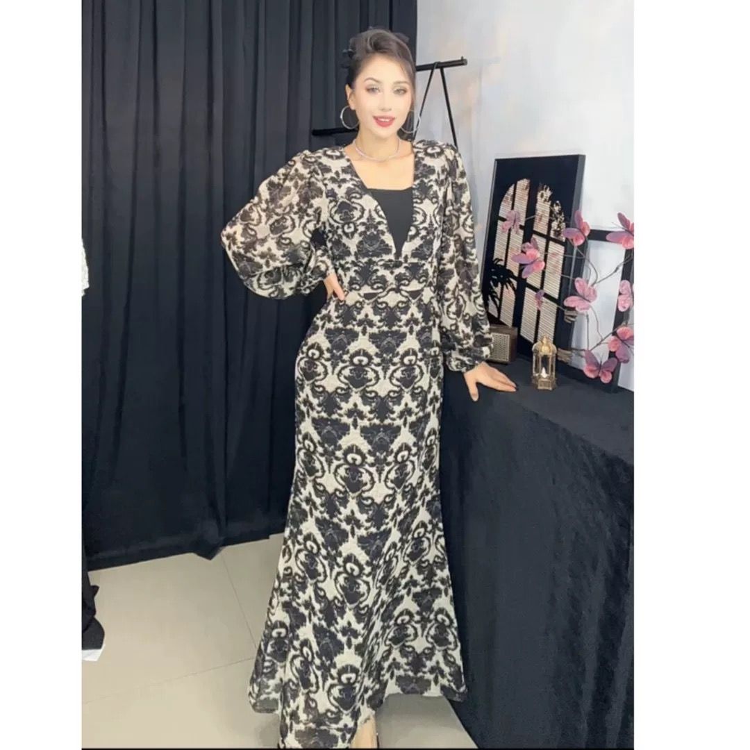 Peeking through dress FD661 image