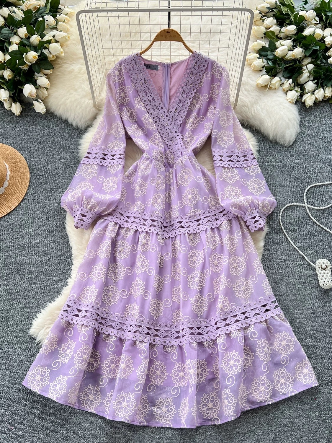 Leading the way dress CD1125