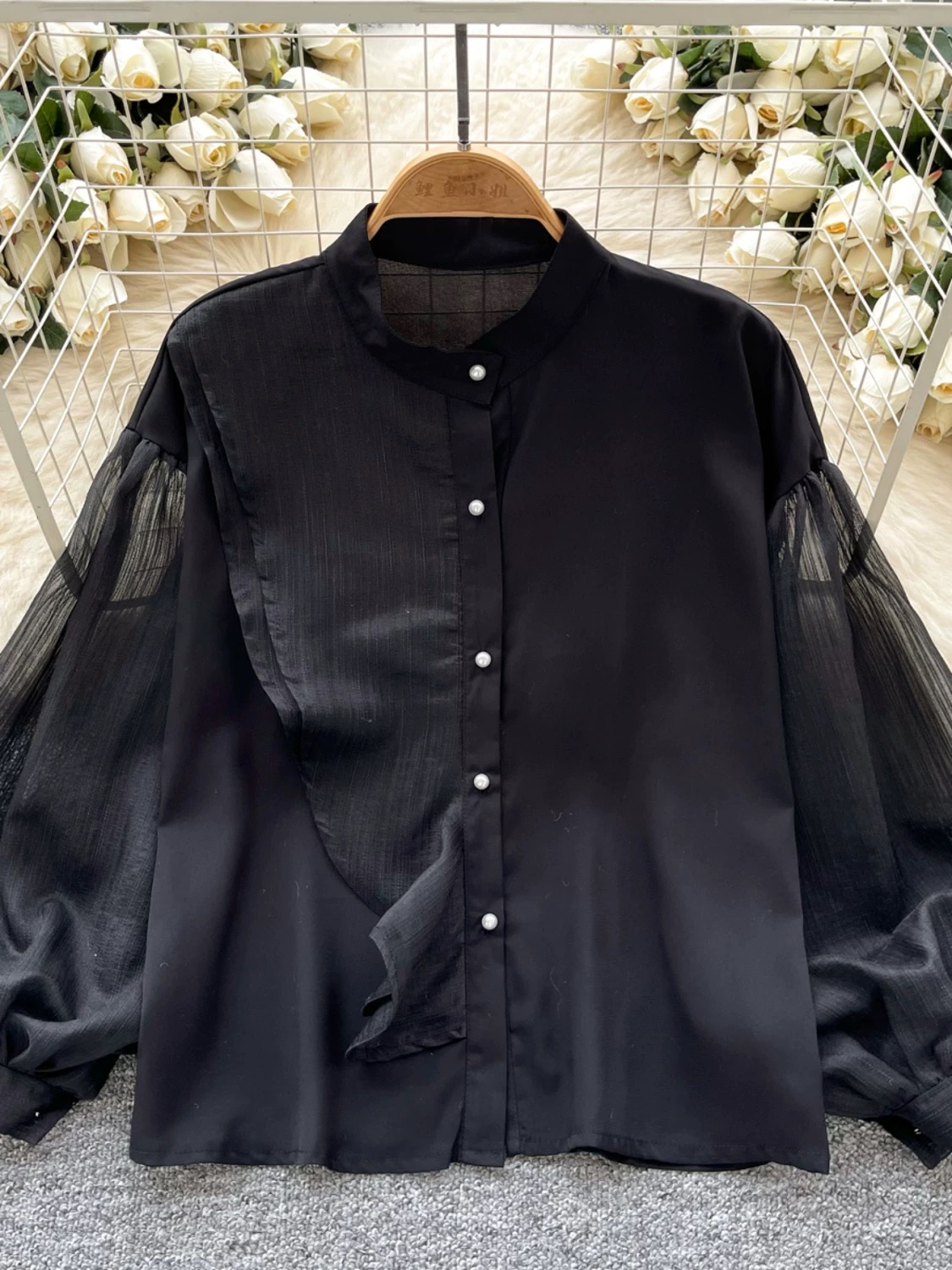 Meet me in Vegas blouse BE367 image