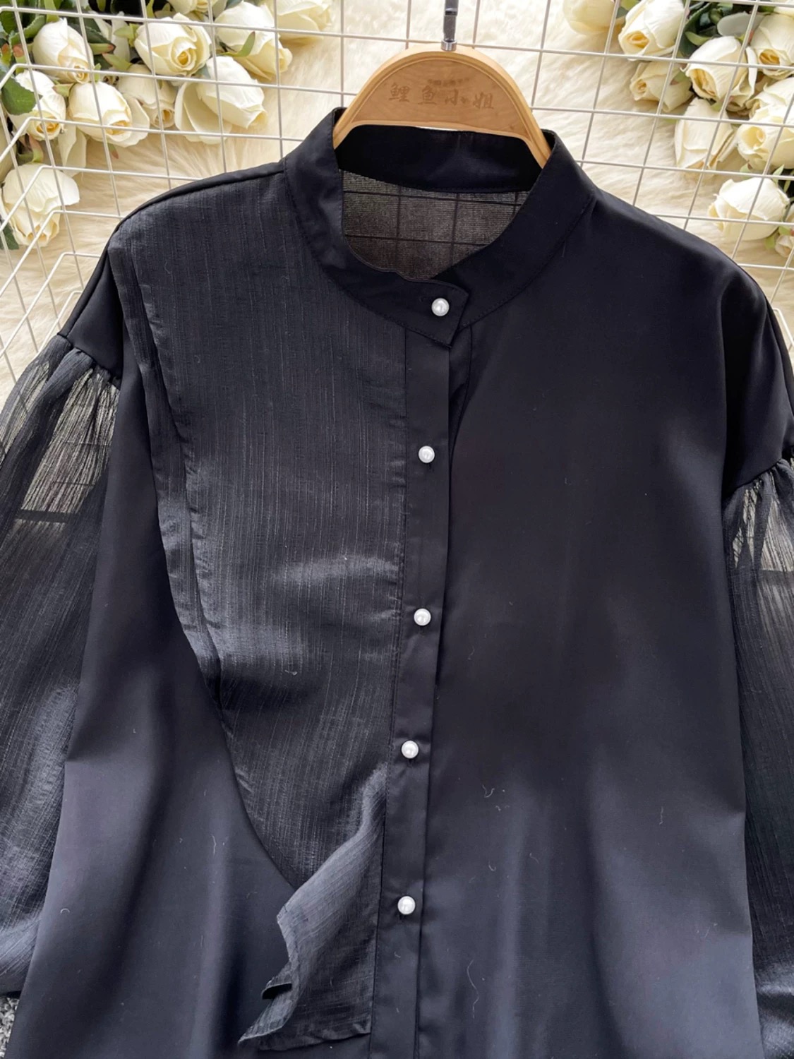 Meet me in Vegas blouse BE367 image