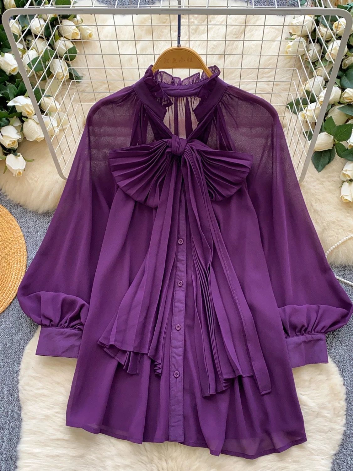 Bold concept blouse BE430 image