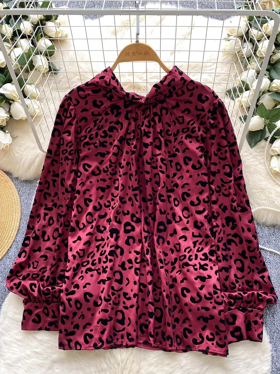 Can’t let you go blouse BE420 image