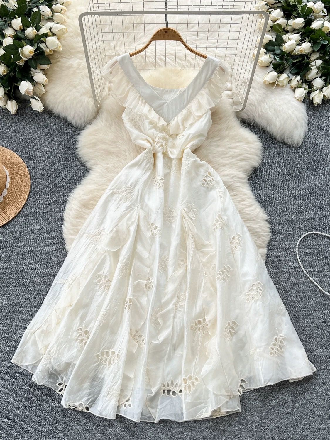 Time to grow dress CD1129 image