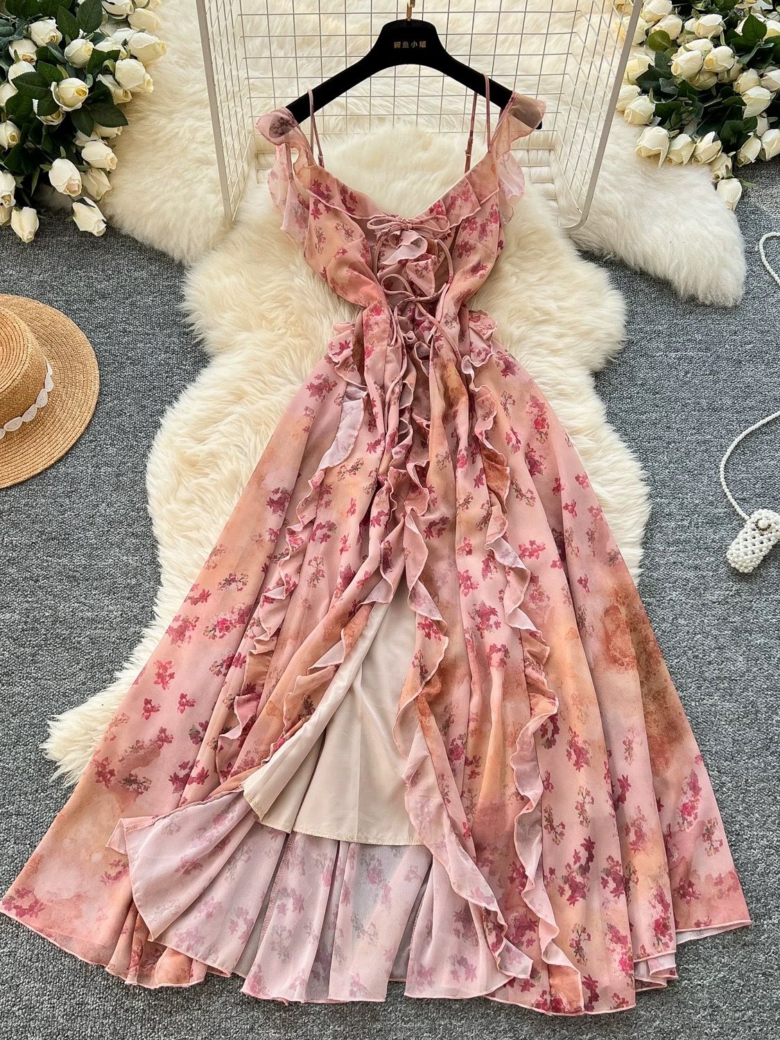 Doing extra dress CD1272 image