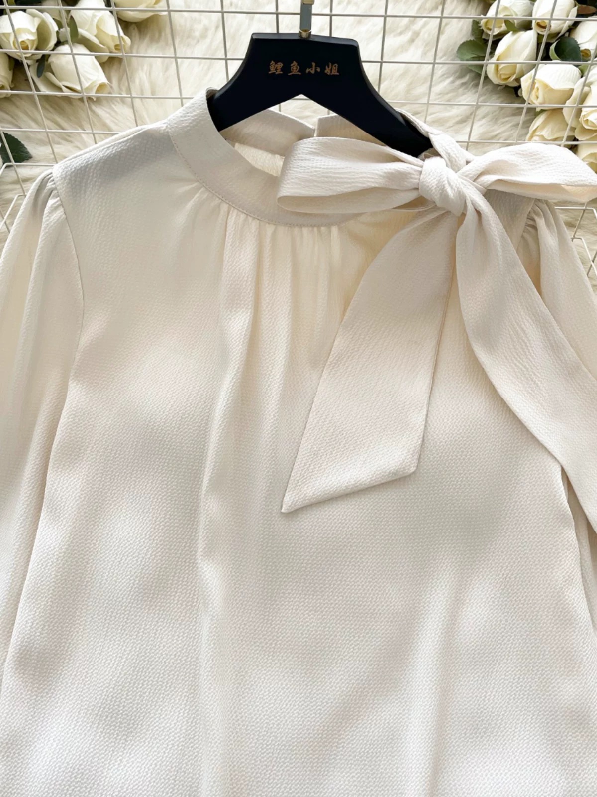 Bree lace blouse BE441 image