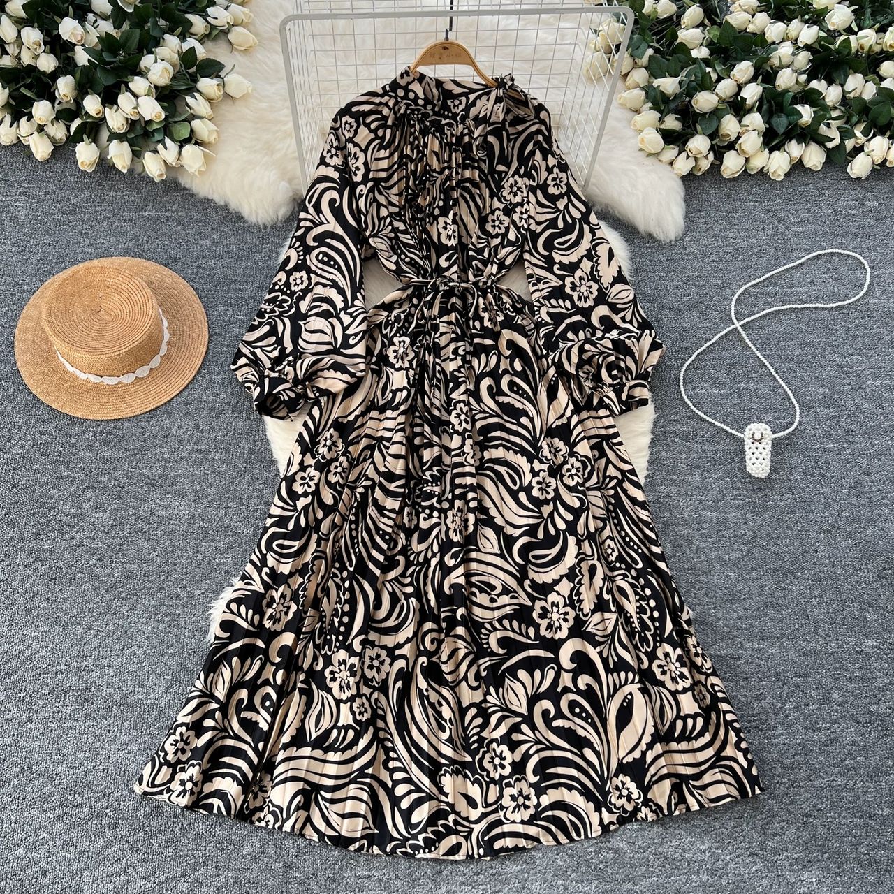 Chicest girl on the block Dress  CD866 image