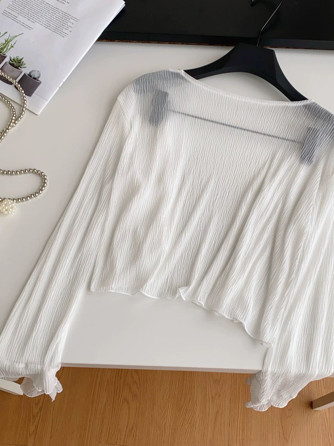 Searching for me top CTO165 image