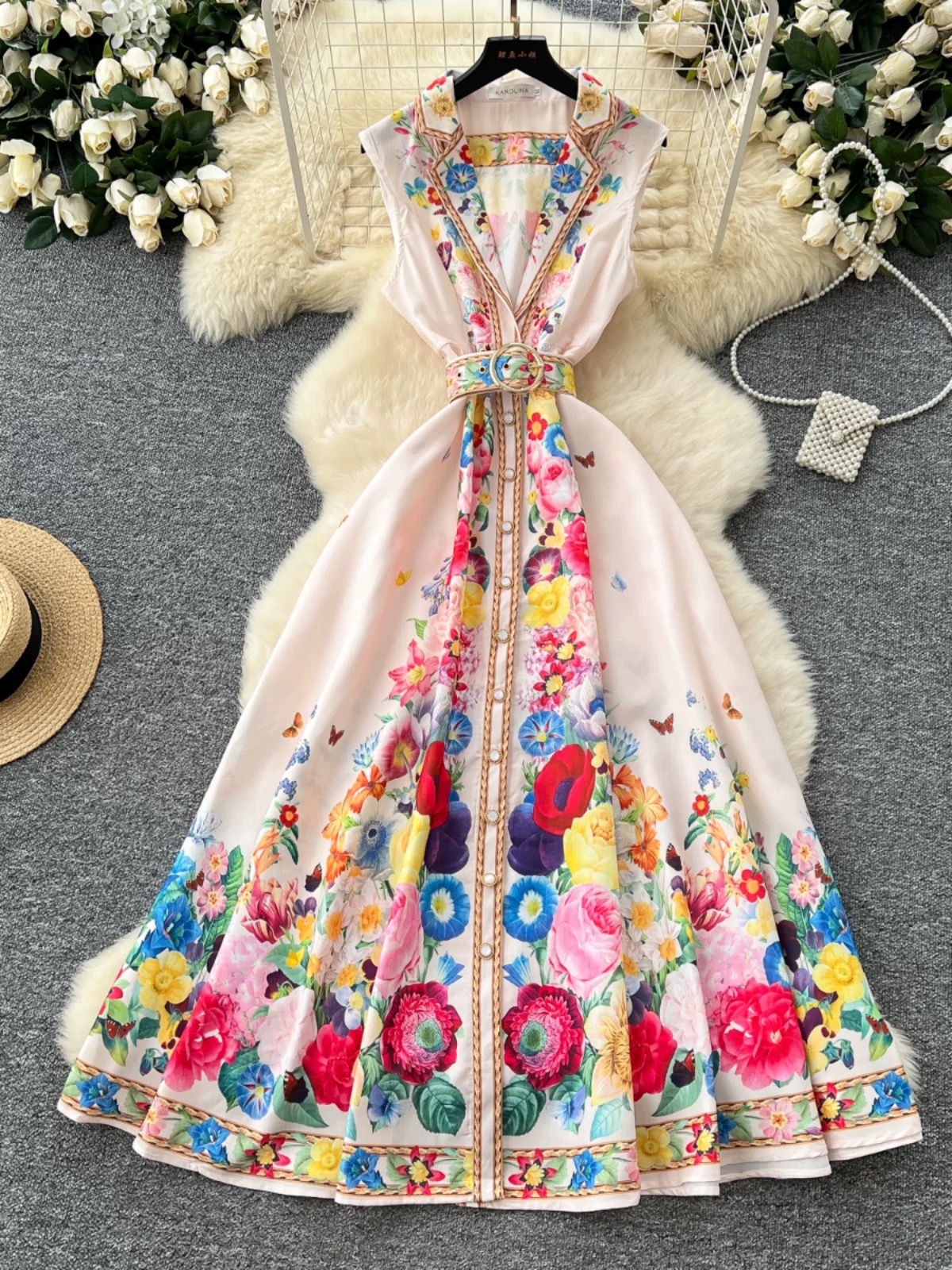 Different but the same dress ED247