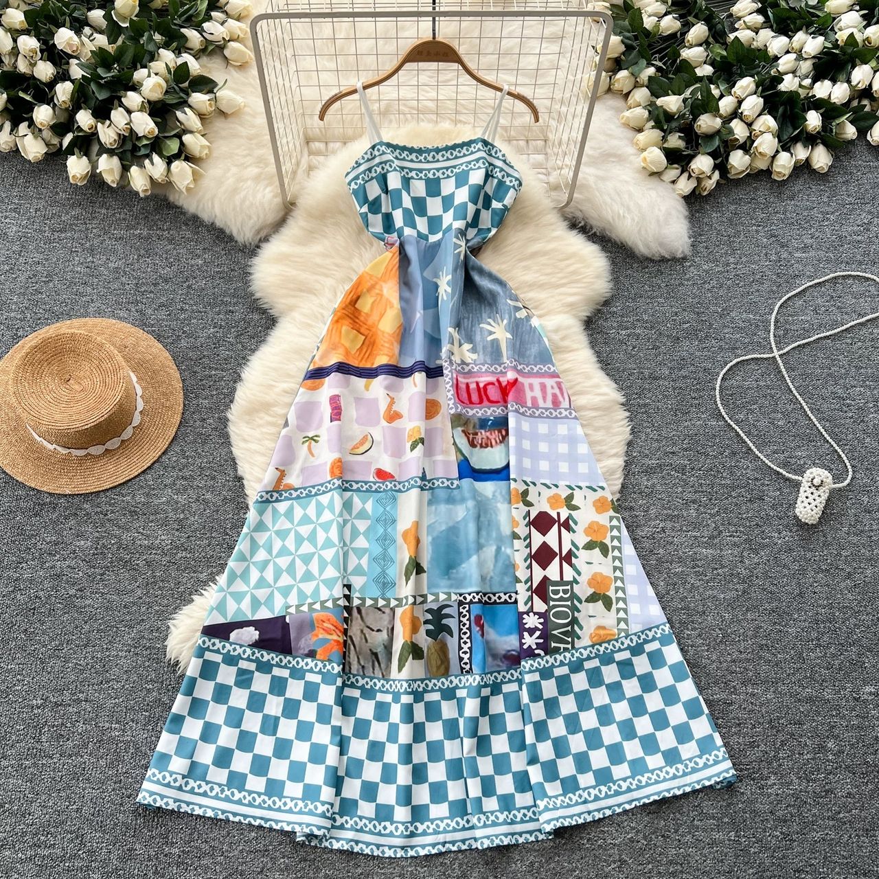 Weekend in soho dress CD857 image