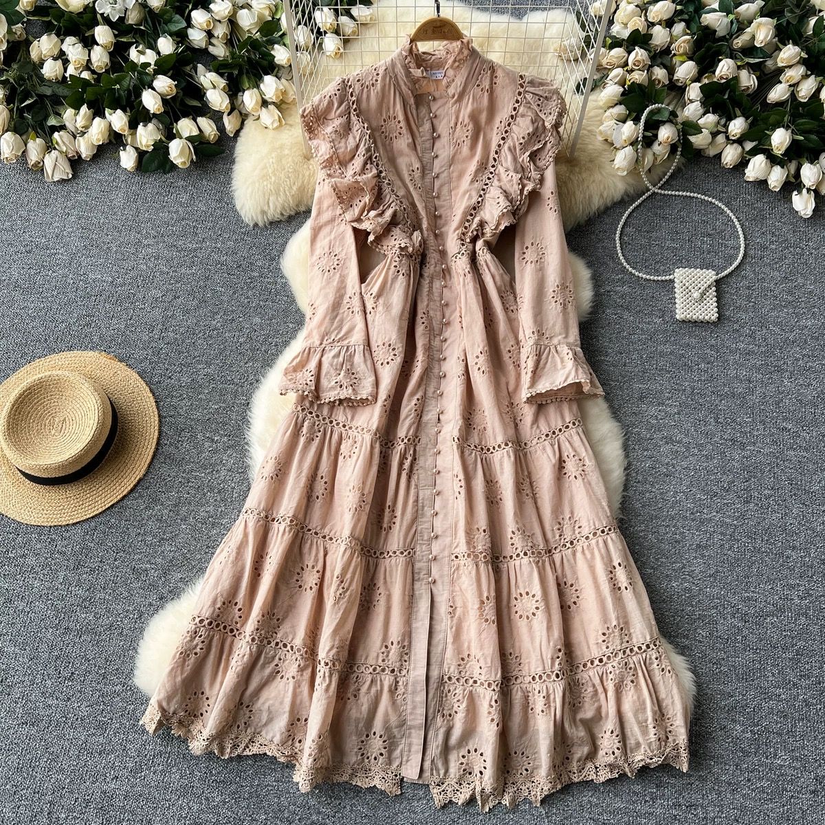 Princess treatment lace dress CD1811 image